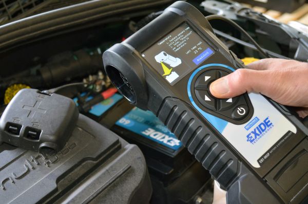 Jak správně zkontrolovat start-stop autobaterii?